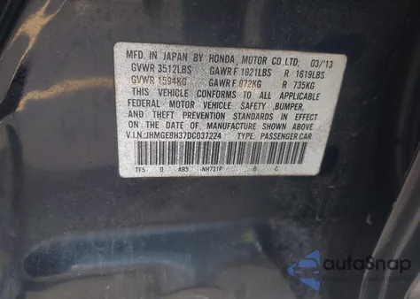 2013 Honda Fit z USA, uszkodzony, nr VIN JHMGE8H37DC037224